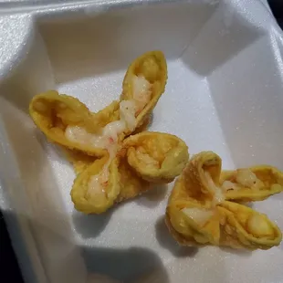 Crab rangoons