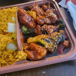 I ordered general tso and got sesame chicken.
