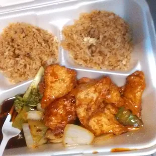 The smallest and most tasteless General Tso's Chicken portion I ever had in my life!  Please take your money elsewhere!