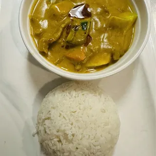 Curry Chicken Lunch
