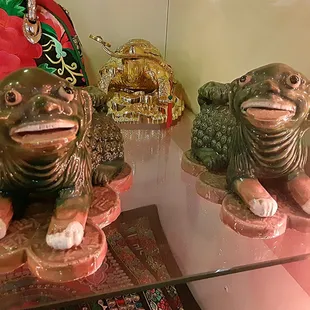 statues for sale