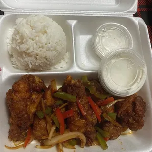 Spicy Chicken Wings with scoop of steamed rice and cups of ranch