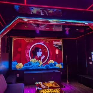 KTV VIP Lounge. Party with 30 ppl plus.