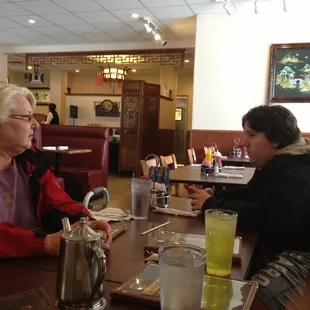 sushi and sashimi, interior