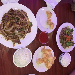 Mongolian Beef, Beef Broccoli, Fried Wonton, Crab Rangoon