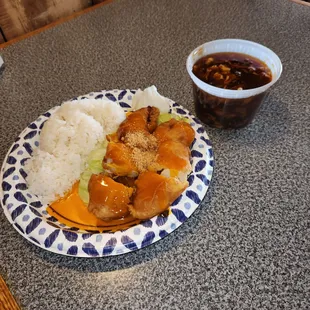 Lunch War Su Gai, Steamed Rice And Hot And Sour Soup.  Lunch Soecial, Just $7.00 And Tax.