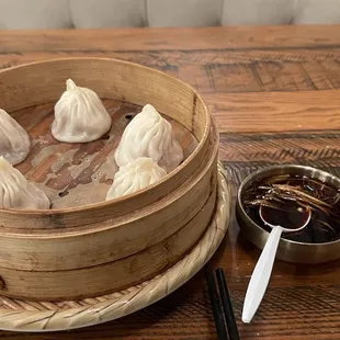 C1. Steamed Juicy Dumplings