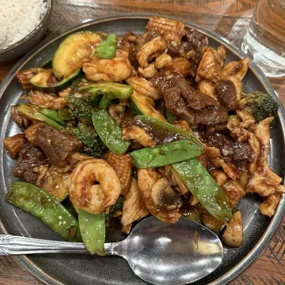 2. Royal Happy Family