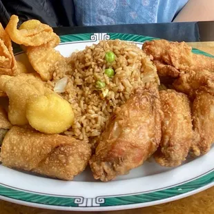 Appetizer lunch platter! Tons of food for less than $10!!!