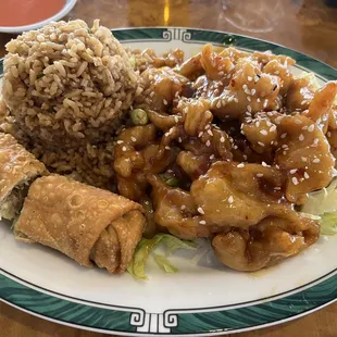 Sesame Chicken Lunch Special