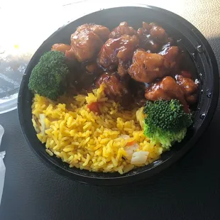 20. General Tso's Chicken Lunch Special