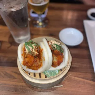 Sweet &amp; Spicy Veggie Buns