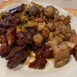 a plate of chinese food