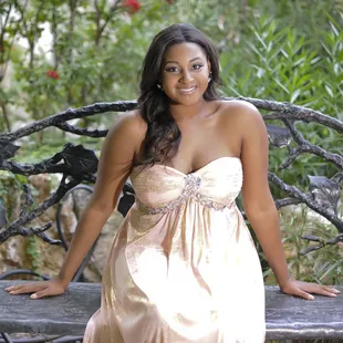 Some of my senior photos just to show how diverse the photos can be with different backgrounds &amp; angles in such a small space.