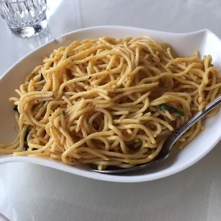 Plain Garlic Noodles