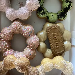 Matcha, caramel, original, churro, circus cookie, pomegranate