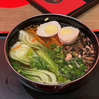 CHICKEN NOODLE