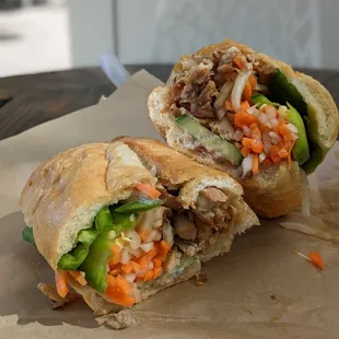 5 Spices Chicken Banh My