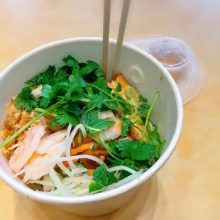 Green Papaya Salad With Shrimps + Tofu