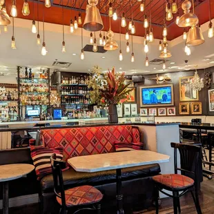 interior, tacos