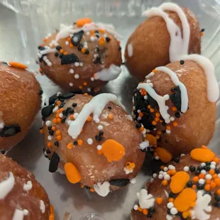 Glaze cake donut holes