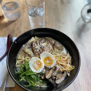 Happy ramen