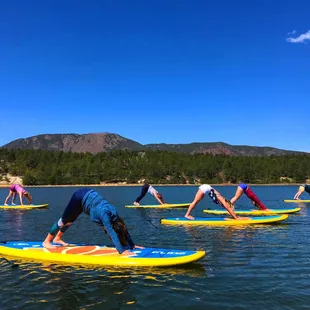 Blue bird day at Monument Lake