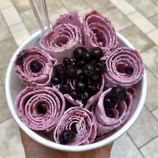 Verybery rolled ice cream with blueberries