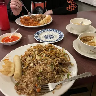 A3. Egg Roll 2 Pieces SP10. Egg Drop Soup SP9. Hot and Sour Soup House Lo Mein Orange Chicken 18. Orange Chicken Dinner Combination