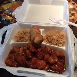 L20. General Tsos Chicken, fried rice, egg roll. To-go order.