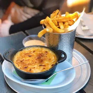 Spicy Fries and Mac &amp; Cheese