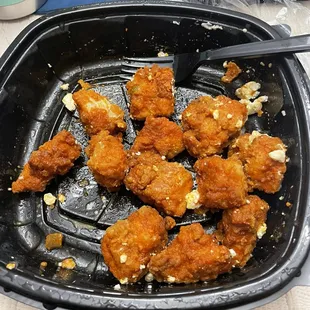 Buffalo chicken very over cooked.