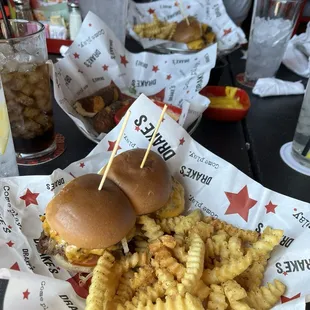 Juicy Lucy with fries