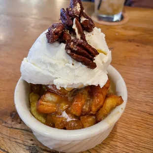 Donut bread pudding