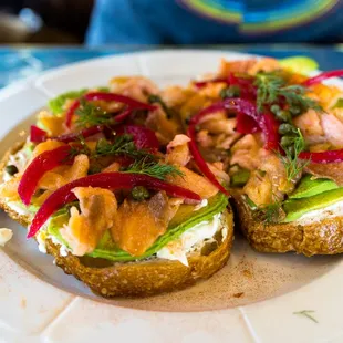 toast with salmon and avocado
