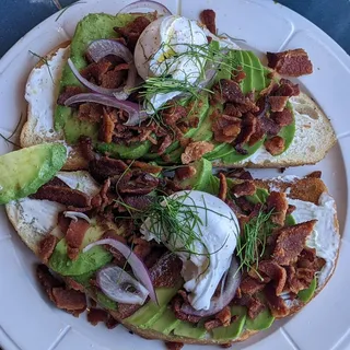 Bacon Avo Toast