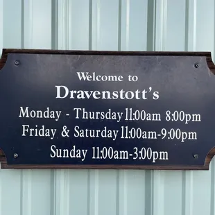 Operating Days/Times
