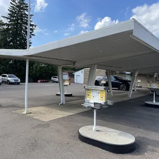 If you prefer drive up/take away service, you can order directly from your vehicle and be served by a car hop!