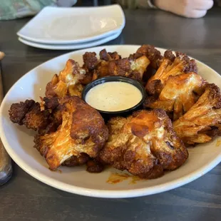 fried chicken wings, chicken, poultry, chicken wings and fried chicken, bbq wings, food, chicken wings, bbq chicken, fried chicken