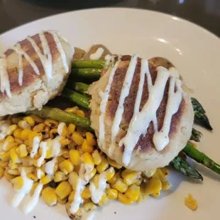 What they looked like when I ordered the crab cakes!