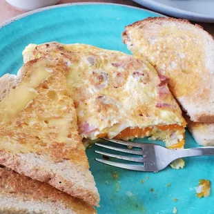 Meat Omlette with Cheddar and Rye Toast