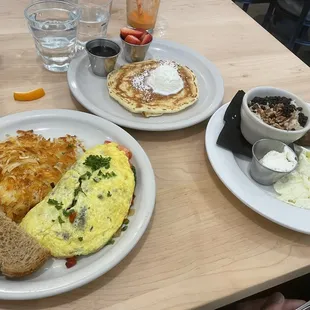 Single pan cake veggie omelette and toast with a a side of fruit  And Way to Condition with a side of goat cheese