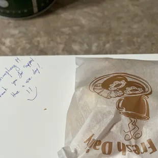 I used Door dash n the shop leftt a sweet note.