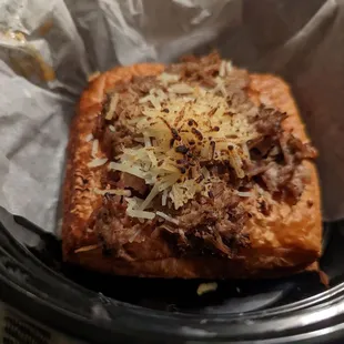 Adobo danish