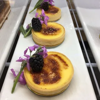 Cream burlee Tart