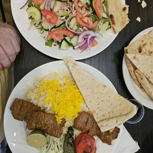 Beef Barg &amp; House Salad