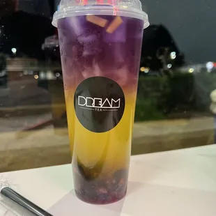 Butterfly Blueberry-Pineapple Tea