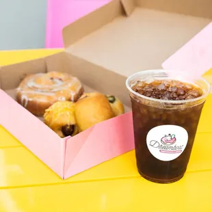 dough desserts, donuts, food