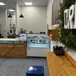 Seating/cash register