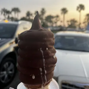 Cinnamon Toast Crunch dipped cone